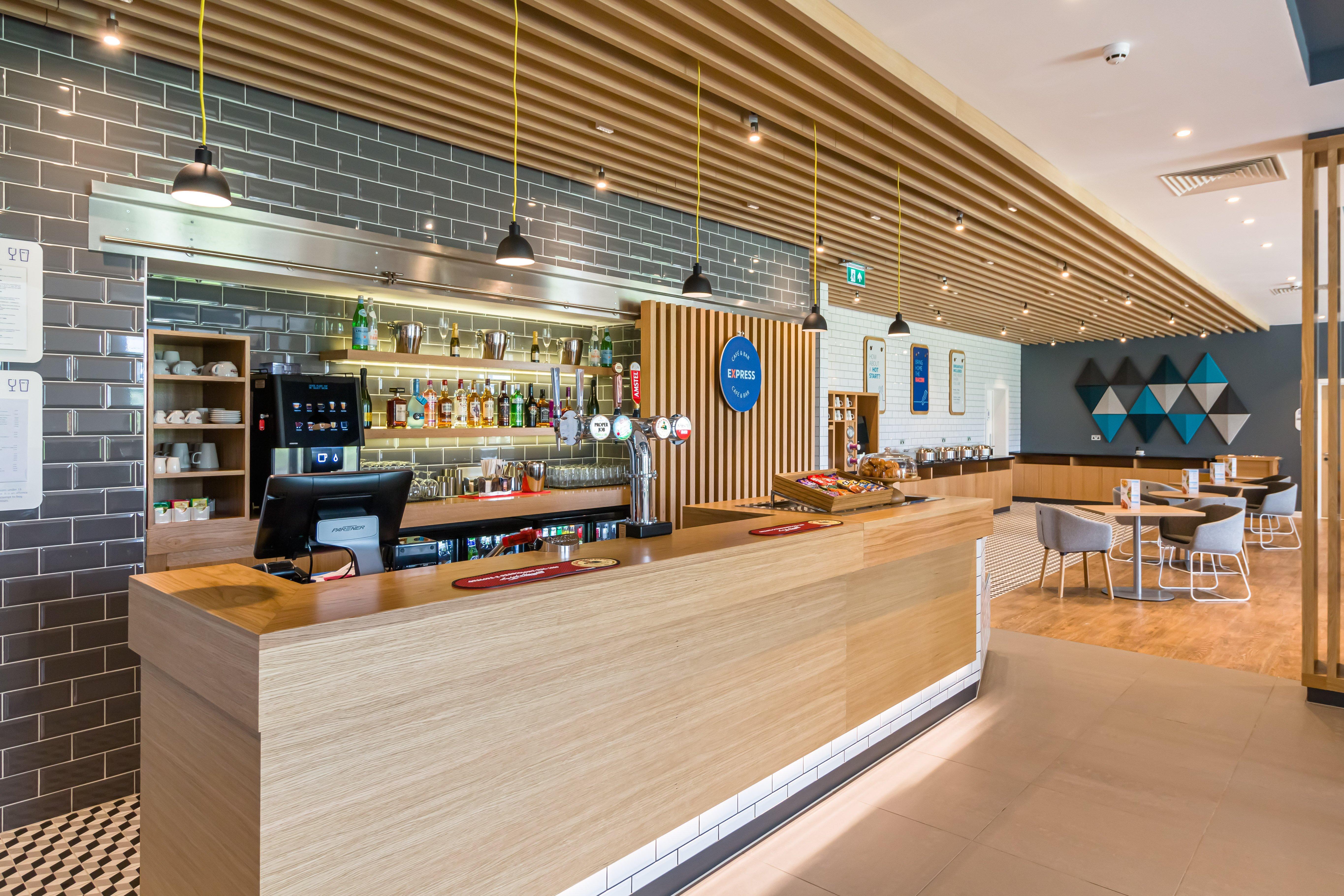 Holiday Inn Express - Bodmin - Victoria Junction By Ihg Esterno foto