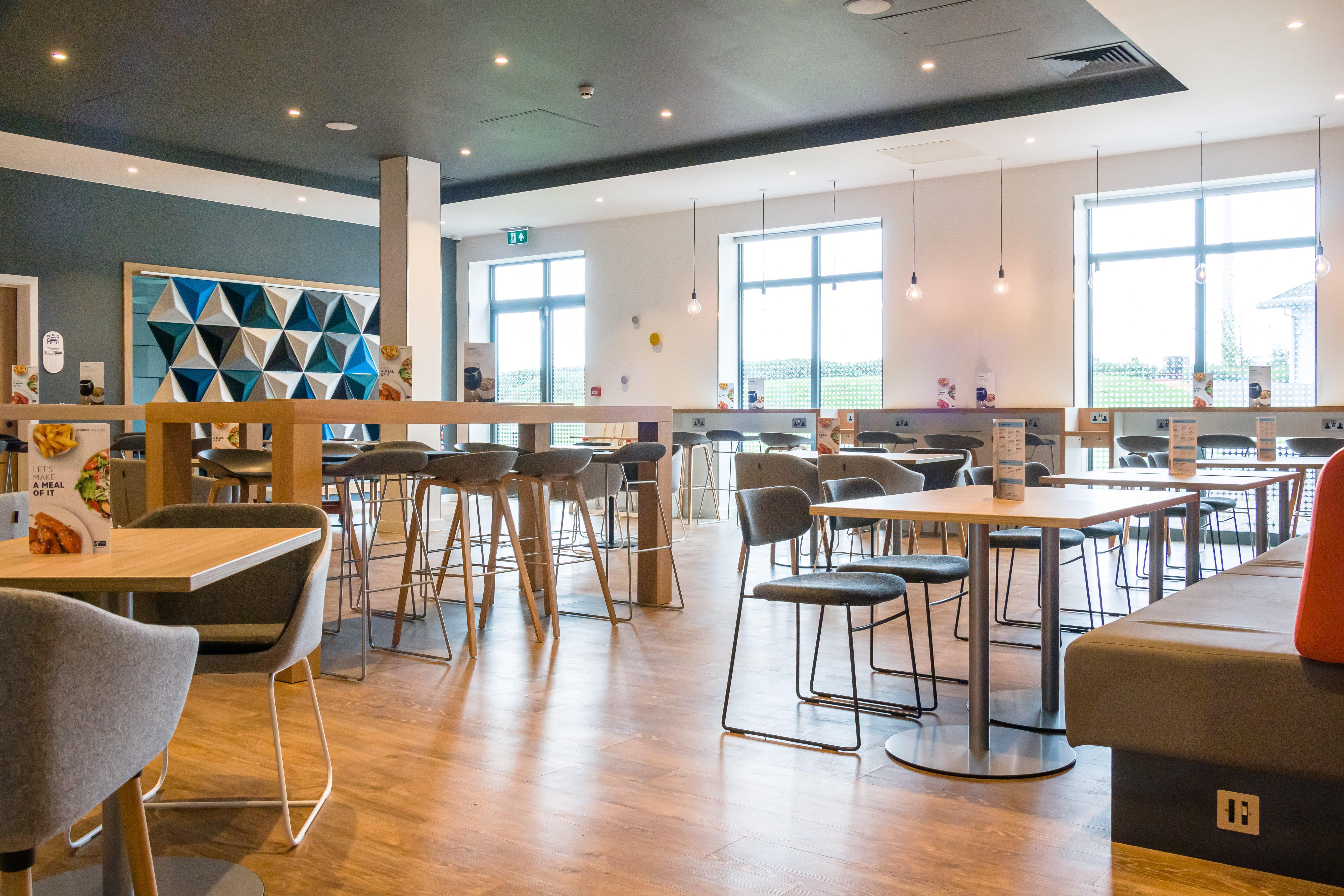 Holiday Inn Express - Bodmin - Victoria Junction By Ihg Esterno foto